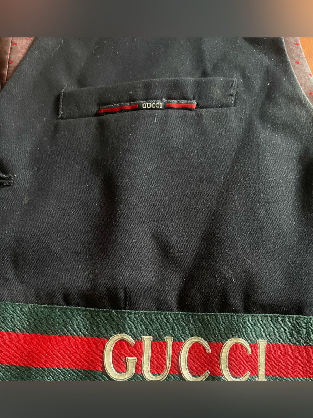 Gucci Black Vest with Signature Red & Green Web Stripe - Picture 2 of 9